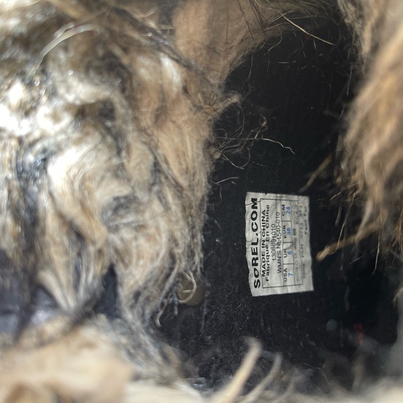 Sorel Joan of Arctic Boots size 7 - Picture 4 of 4